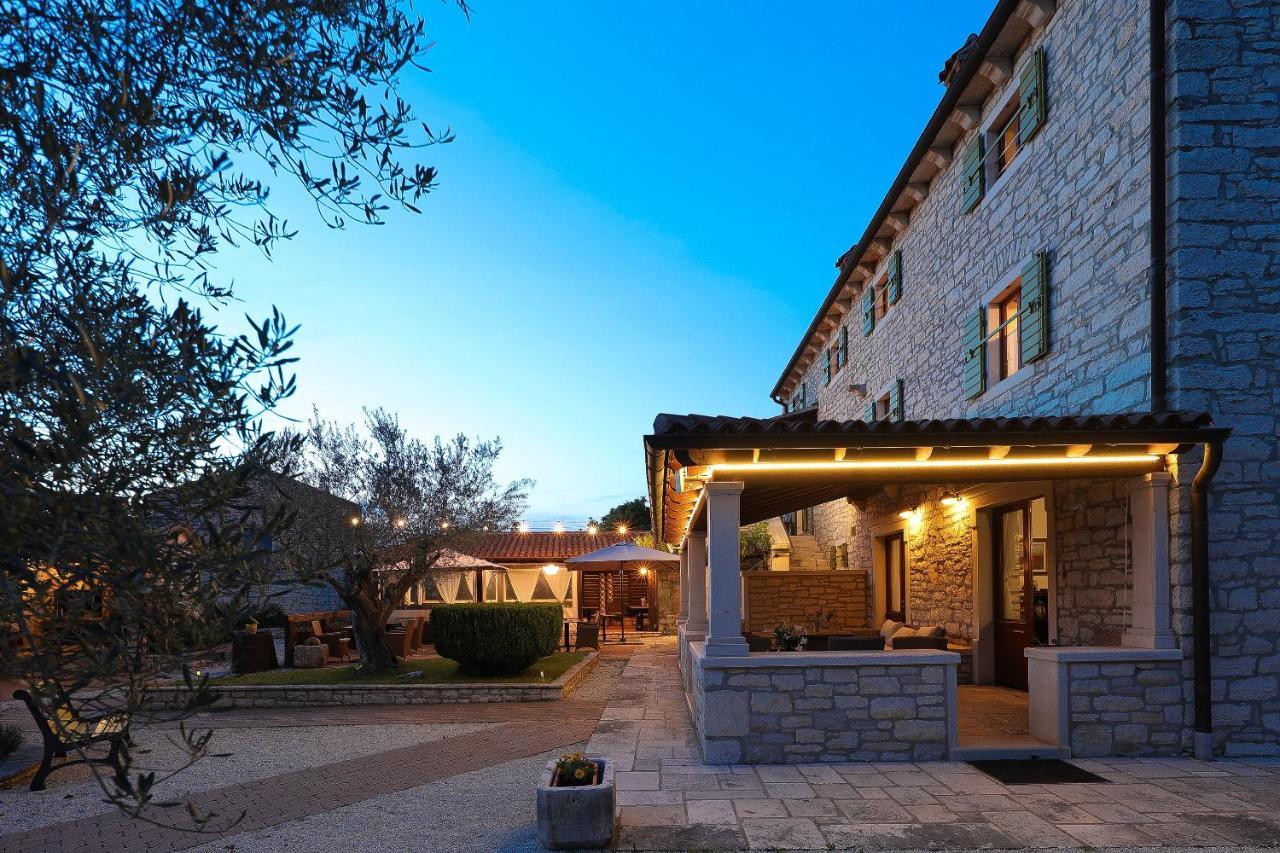 B & B Casa Rustica Dva Baladura Rooms Kanfanar Eksteriør bilde