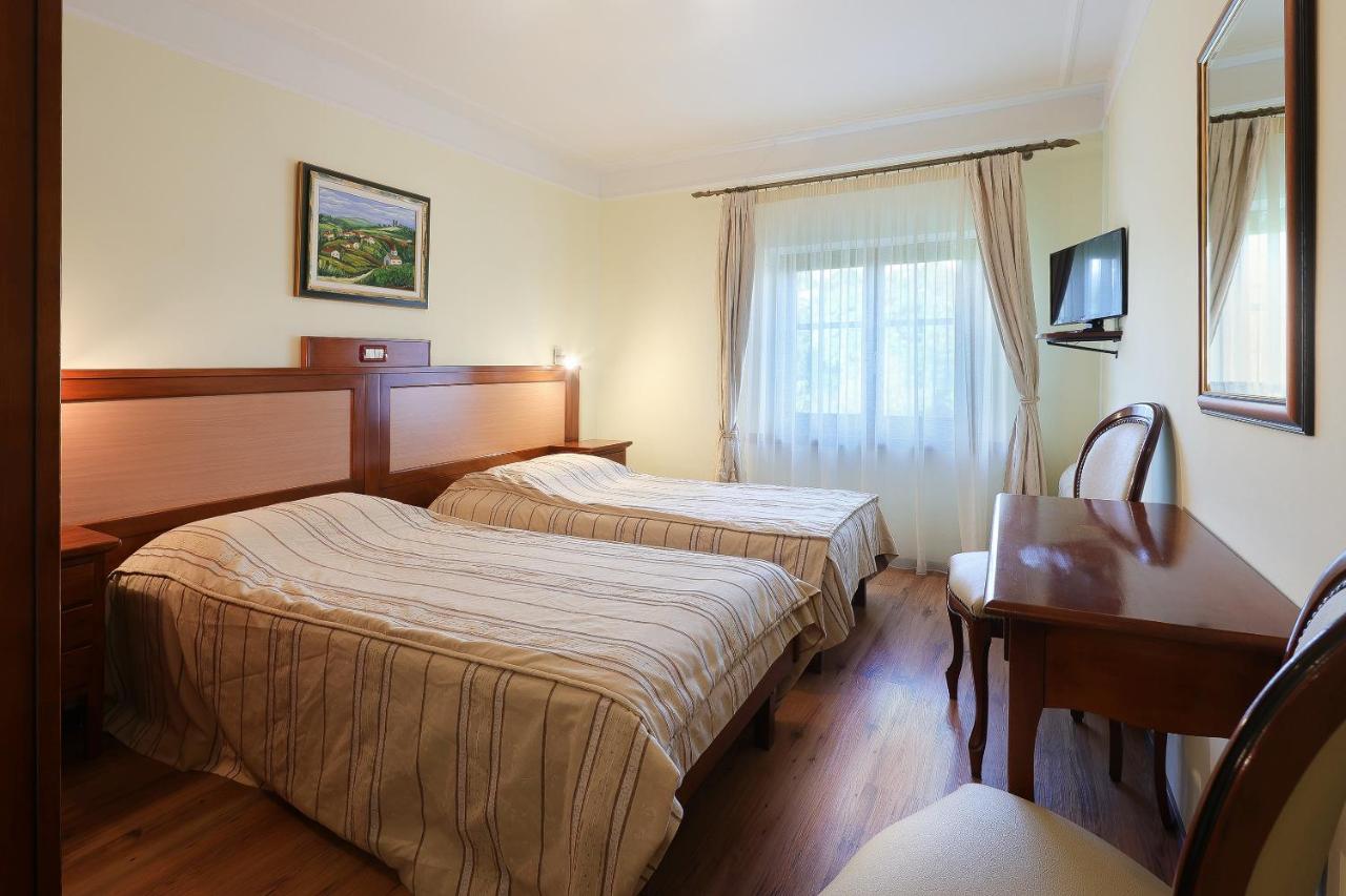 B & B Casa Rustica Dva Baladura Rooms Kanfanar Eksteriør bilde